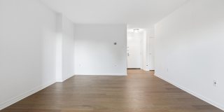 200 N PICKETT Gallery 16