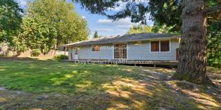Two-Bedroom Ranch-Style Home in Bonny Slope! Gallery 23