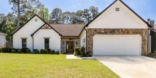 Updated Ranch Floorplan with Modern Finishes Gallery 1