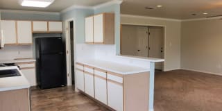 347 Stone Hill Dr #4 Gallery 5