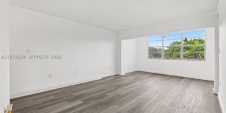 1800 SW 25th St Gallery 11