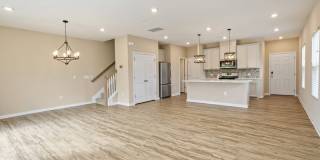210 Adobe Place Gallery 18
