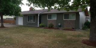 Nice 3 bedroom 1 bath home in SE Albany Gallery 1