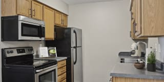 Willow Creek Apartments Gallery 1