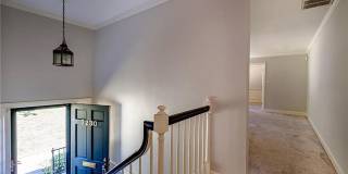 Room in 5 Bedroom Home at Kinnamon Rd Gallery 33