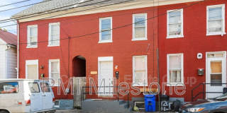 118 S Locust St Gallery 23