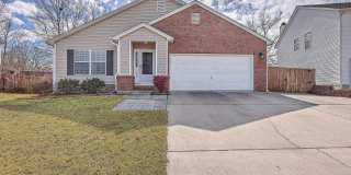 Spacious Living in Goose Creek Gallery 1