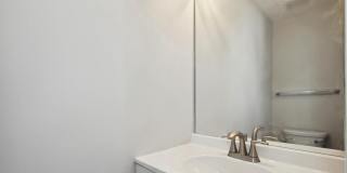 704 SUFFIELD DR Gallery 4