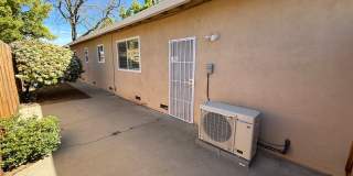 Two-bedroom with one car attached garage! Gallery 26