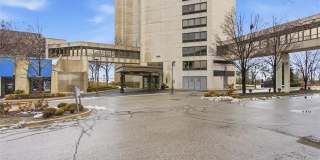 300 Riverfront Drive Gallery 28