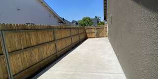 Immaculate like New Home in the gated Windmills at Tule Heights! Gallery 40