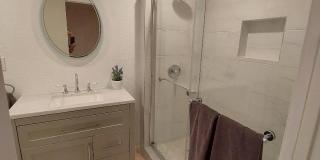 7598 E Pleasant Run -- Gallery 18