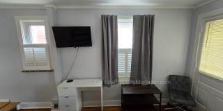 Fully Furnished Downtown Carlisle Townhouse with Fenced Yard and Off Street Parking Gallery 33