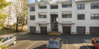 1601 CARRIAGE HOUSE Terrace Gallery 16