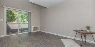 The Boulevard Gallery 30