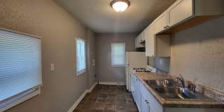 1 Bedroom home with garage! Gallery 10