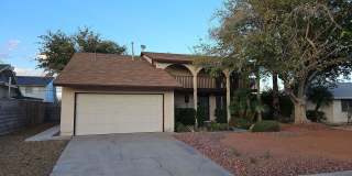Spacious 4-Bedroom Home with Large Backyard & Covered Patio! Gallery 1