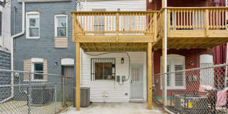 2416 E HOFFMAN Street Gallery 18