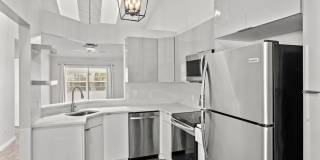 Sixty Oaks - Beautifully Remodeled Patio Home Gallery 5