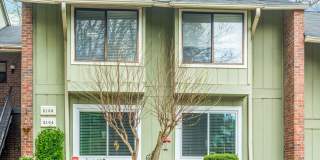 2106 Palmyra Dr SE 2106 Palmyra Dr SE Gallery 1