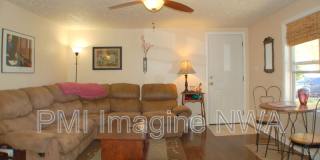 1439 S West Ave Gallery 2