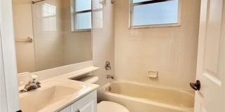1098 Port Orange Way Gallery 26