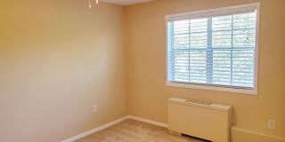 10303 45TH Place unit: 202 Gallery 8