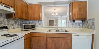 This darling 2 bedroom, 1.5 bath townhome is perfect for low maintenance, one level living! With All New Paint. Call 501-922-9997 to set up a showing! Gallery 1