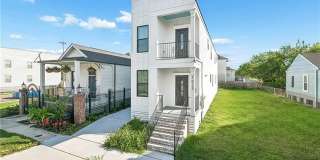 2033 CONTI Street Gallery 1