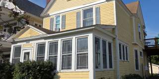 Large Main floor Duplex (1 Bed) Close to Uptown Large Main floor Duplex (1 Bed) Close to Uptown Gallery 1