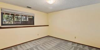 106 Bevers Place Gallery 14