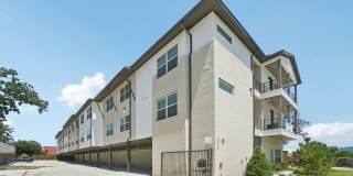 6418 Maple Gallery 1