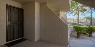 NEWLY REMODELED  FURNISHED BOTTOM FLOOR CONDO Gallery 5