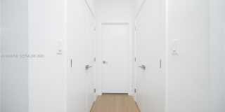 10366 NW 68th Ter Gallery 9