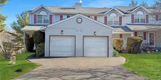 50 Lois Lane Gallery 1