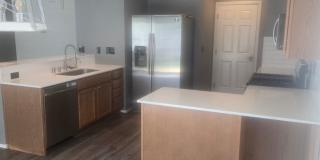3bd/2.5ba Maple Valley Home Gallery 10