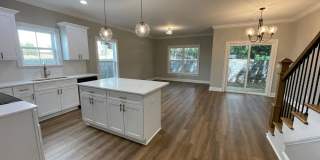 New 3/2.5 Townhouse in Downtown Rome $2,295 Gallery 9