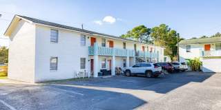 Marilyn Apartments Gallery 1