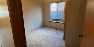 Newly renovated Duplex! Gallery 4