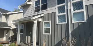 Modern 3-Bedroom Home Backing to Greenbelt in Meridian! Gallery 19