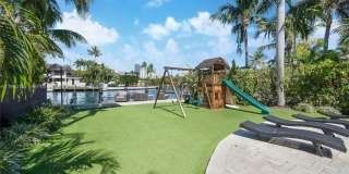 520 N Parkway Gallery 34