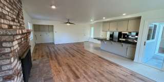 Spacious three bedroom home in desirable Windsor neighborhood! Gallery 16