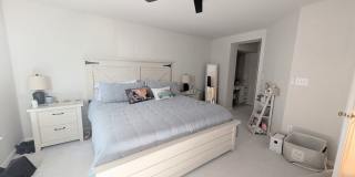 END UNIT STUNNER! Gallery 6