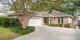 Must see 3 bed/2bath Home Gallery 1