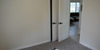 Super-cute 2bd home near Midtown! Gallery 14