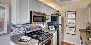 Lakepointe Residences Gallery 3