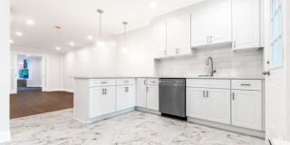 155 CARROLL ST. Gallery 1