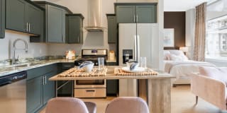 Kaufmann's Grand on Fifth Avenue Gallery 2