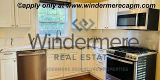 Beautifully Remodeled 2 Bedroom, 2 Bath Duplex on Freeport Blvd.- Now available! Gallery 9