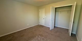 Updated 3 Bedroom Townhome with Harrisburg Schools Gallery 13
